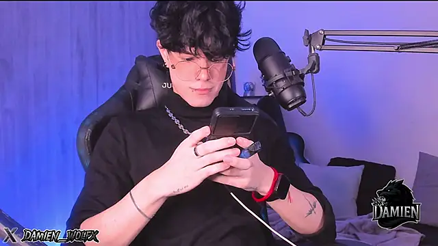 cinnamon boyxxx online show from 09/19/25, 02:26