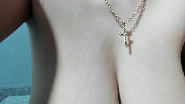 SexxyMeriem online show from 12/05/25, 08:13