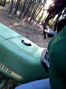 Genevieve143 online show from 11/27/25, 09:59