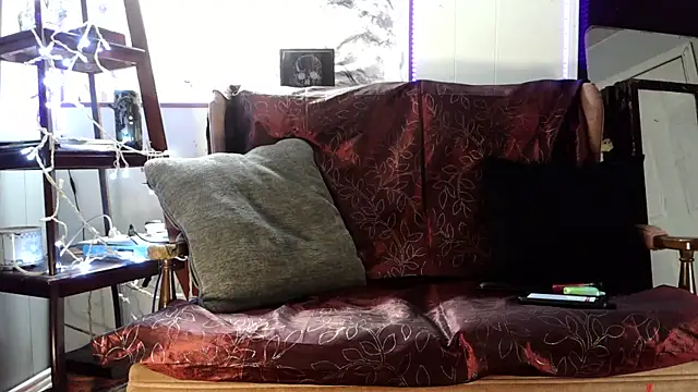 Genevieve143 online show from 02/28/26, 02:11