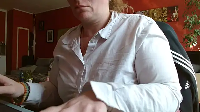 cruellaculdenfer67 online show from 03/23/26, 02:06