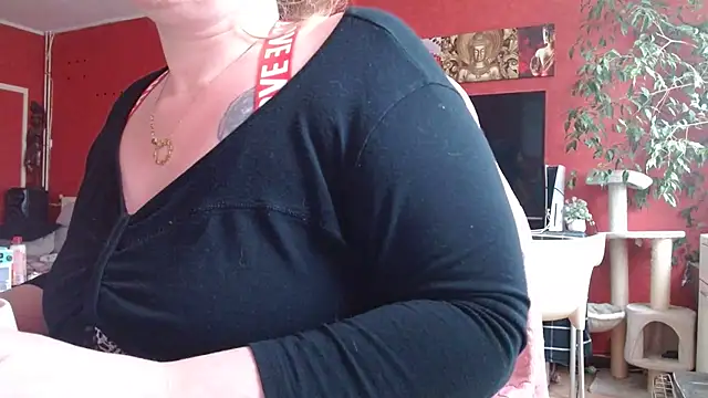 cruellaculdenfer67 online show from 02/27/26, 01:22