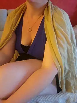 cruellaculdenfer67 online show from 10/13/25, 08:05