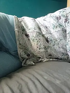 cruellaculdenfer67 online show from 04/13/26, 11:58