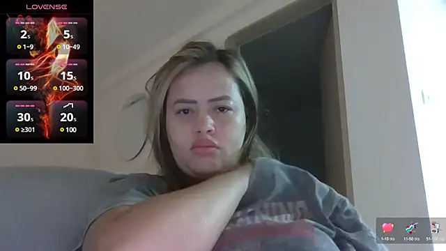 Snapshot of saramartinez1000 chatting on 03/01/25, 12:23 saramartinez1000 online show from 03/01/25, 12:23