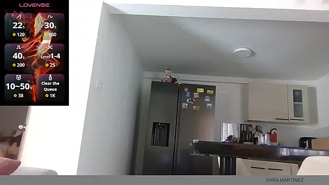 Snapshot of saramartinez1000 chatting on 11/12/25, 05:06 saramartinez1000 online show from 11/12/25, 05:06