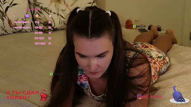 Girl-Ksenia online show from 06/06/26, 09:09