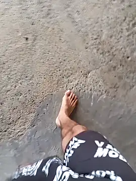 Din0071 online show from 02/04/25, 04:39