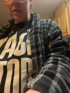 velvetta  online show from 11/30/25, 03:51