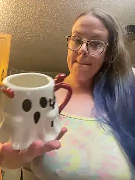 velvetta  online show from 09/22/25, 06:08