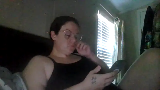 velvetta  online show from 11/22/25, 07:46