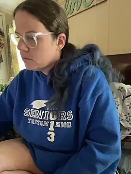 velvetta  online show from 11/18/25, 05:16