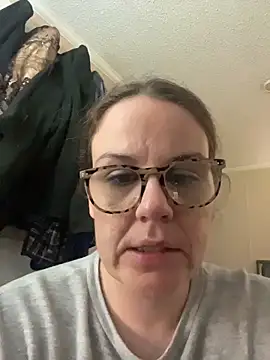 velvetta  online show from 11/24/25, 05:46