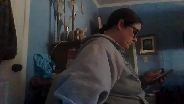 velvetta  online show from 02/13/26, 05:57