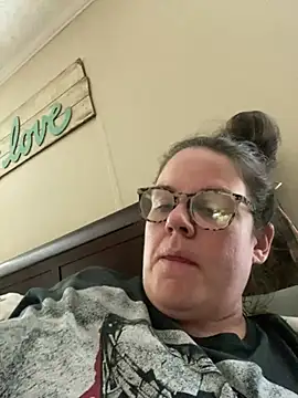 velvetta  online show from 03/20/25, 05:04