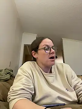 velvetta  online show from 11/24/25, 05:40