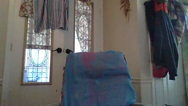 velvetta  online show from 10/15/25, 04:59