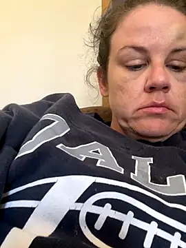 velvetta  online show from 10/06/25, 01:34