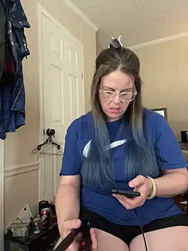 velvetta  online show from 10/29/25, 05:23