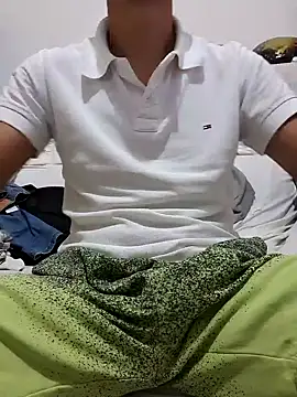 Snapshot of josehot151515 chatting on 01/23/25, 07:29 josehot151515 online show from 01/23/25, 07:29