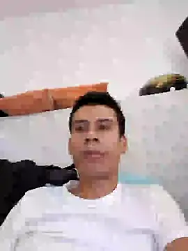 Snapshot of josehot151515 chatting on 01/16/25, 06:59 josehot151515 online show from 01/16/25, 06:59