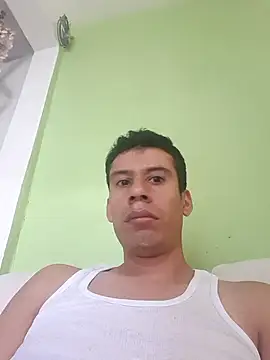 Snapshot of josehot151515 chatting on 12/02/25, 05:47 josehot151515 online show from 12/02/25, 05:47