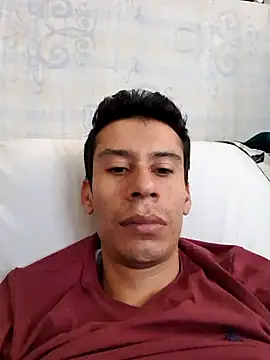 Snapshot of josehot151515 chatting on 02/03/25, 04:41 josehot151515 online show from 02/03/25, 04:41