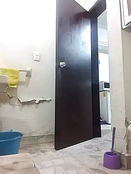 Snapshot of josehot151515 chatting on 12/16/24, 06:49 josehot151515 online show from 12/16/24, 06:49