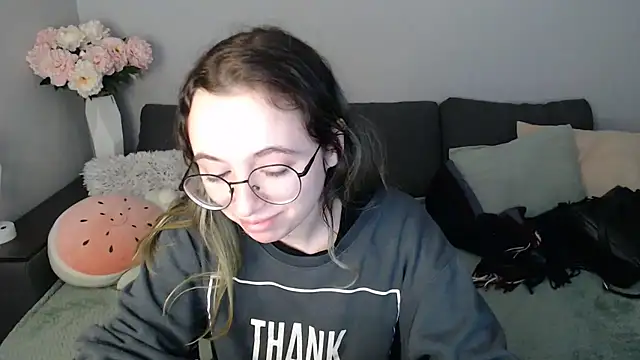 Mini Diva online show from 11/01/25, 09:25