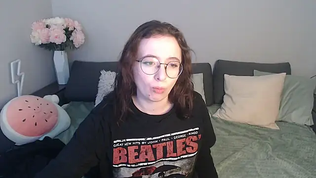 Mini Diva online show from 03/22/25, 09:13