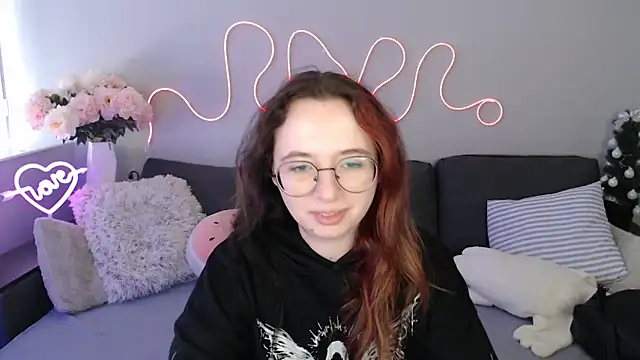 Mini Diva online show from 03/13/26, 09:25