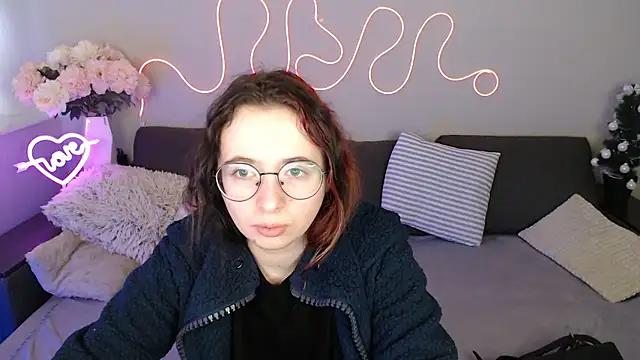 Mini Diva online show from 01/10/26, 09:04