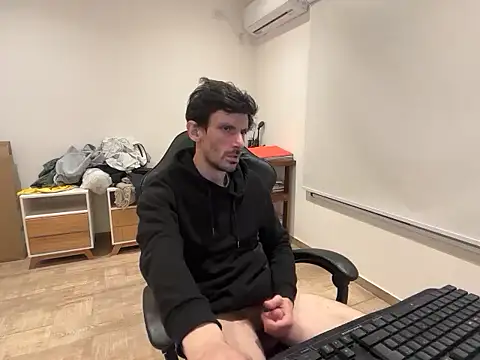 nicolaaaaas online show from 10/20/25, 04:47