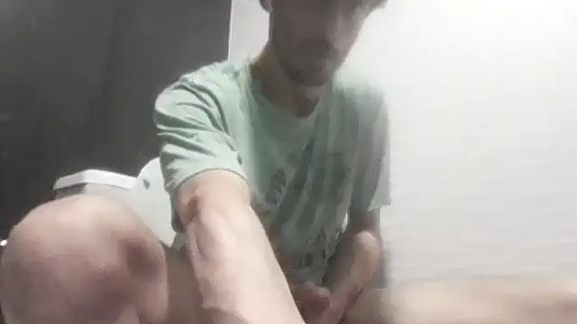 nicolaaaaas online show from 10/04/25, 05:20