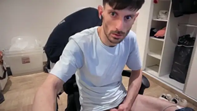 nicolaaaaas online show from 11/16/25, 07:57