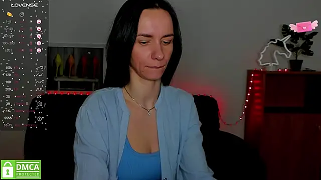 Snapshot of annakillianox chatting on 02/22/25, 05:57 annakillianox online show from 02/22/25, 05:57