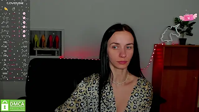 Snapshot of annakillianox chatting on 03/08/25, 03:45 annakillianox online show from 03/08/25, 03:45
