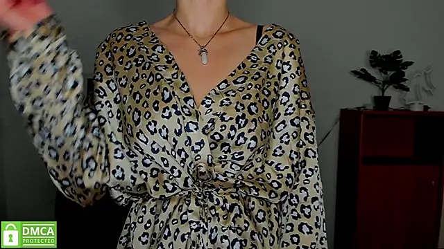 annakillianox online show from 10/24/25, 05:28