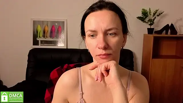 annakillianox online show from 04/23/26, 05:25