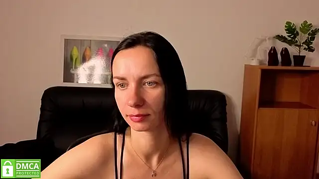 annakillianox online show from 07/08/26, 05:30