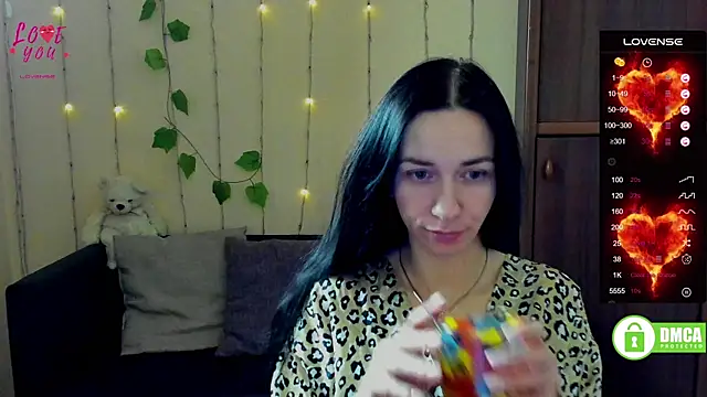 Snapshot of annakillianox chatting on 02/25/25, 06:25 annakillianox online show from 02/25/25, 06:25