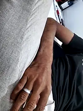 Heman100492 online show from 12/13/25, 11:55