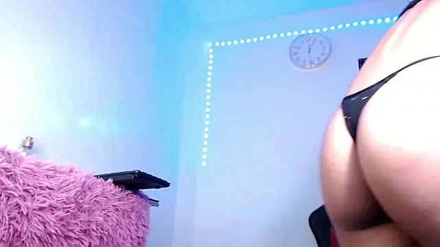 Snapshot of amgeline chatting on 12/05/24, 04:48 amgeline online show from 12/05/24, 04:48