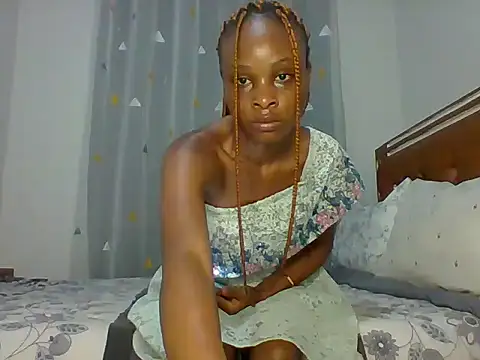 Snapshot of Toxique_ chatting on 01/12/25, 04:08 Toxique online show from 01/12/25, 04:08