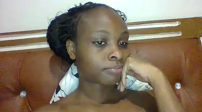 Snapshot of Toxique_ chatting on 02/28/25, 04:32 Toxique online show from 02/28/25, 04:32
