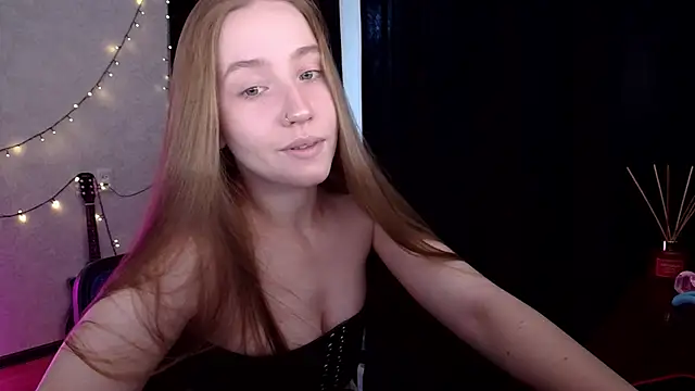Snapshot of SindiWatsoon chatting on 07/15/26, 01:07 SindiWatsoon online show from 07/15/26, 01:07