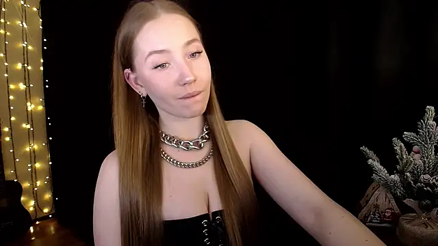 SindiWatsoon online show from 12/17/25, 02:33