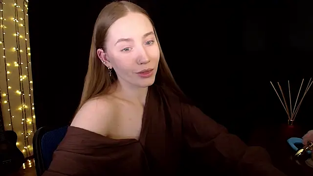 SindiWatsoon online show from 03/25/26, 04:06