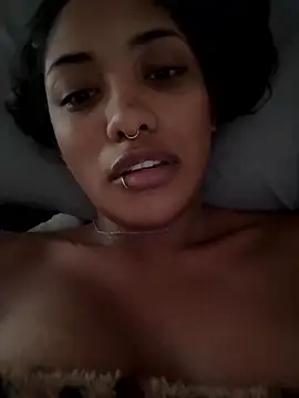 VictoireFeller online show from 01/13/26, 01:15