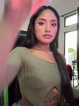 VictoireFeller online show from 02/03/26, 11:21